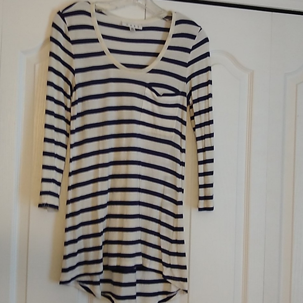 Navy and white striped tee.